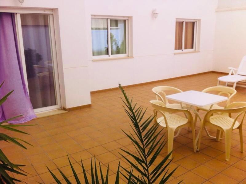APARTAMENTO CENTRO 3 HABITACIONES CON AIRE ACONDICIONADO A 150m DE LA PLAYA Peníscola Exterior foto