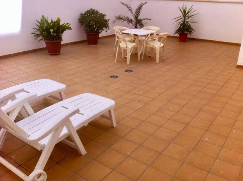 APARTAMENTO CENTRO 3 HABITACIONES CON AIRE ACONDICIONADO A 150m DE LA PLAYA Peníscola Exterior foto