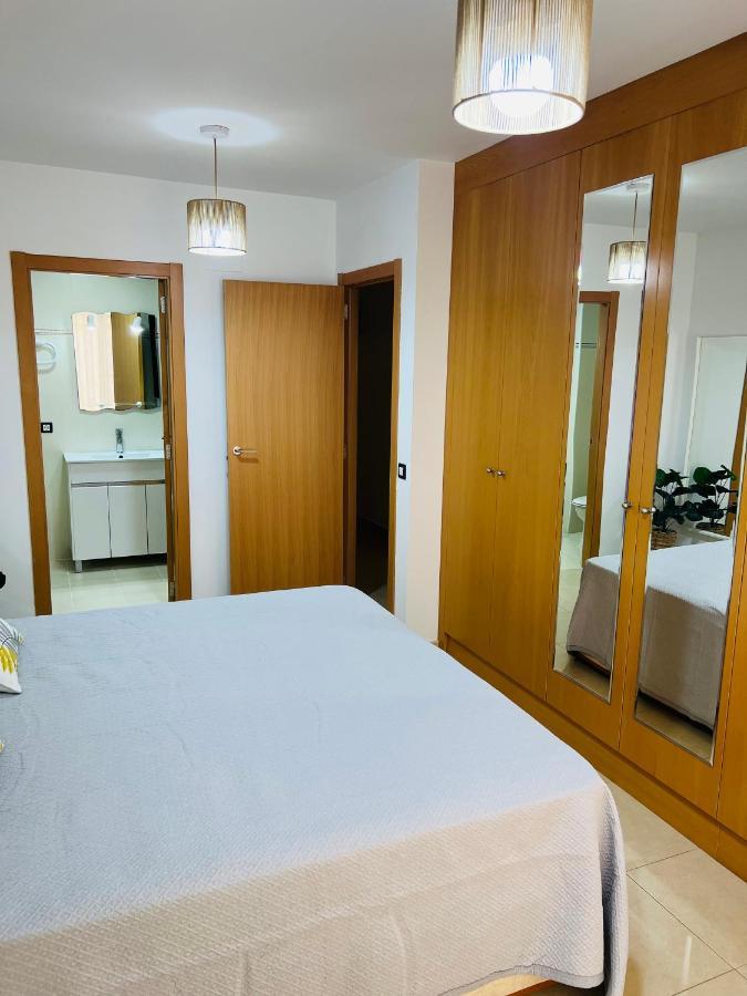 APARTAMENTO CENTRO 3 HABITACIONES CON AIRE ACONDICIONADO A 150m DE LA PLAYA Peníscola Exterior foto